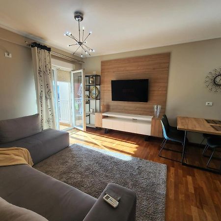 Kalpazo Home Skanderbeg Square Тирана Екстер'єр фото
