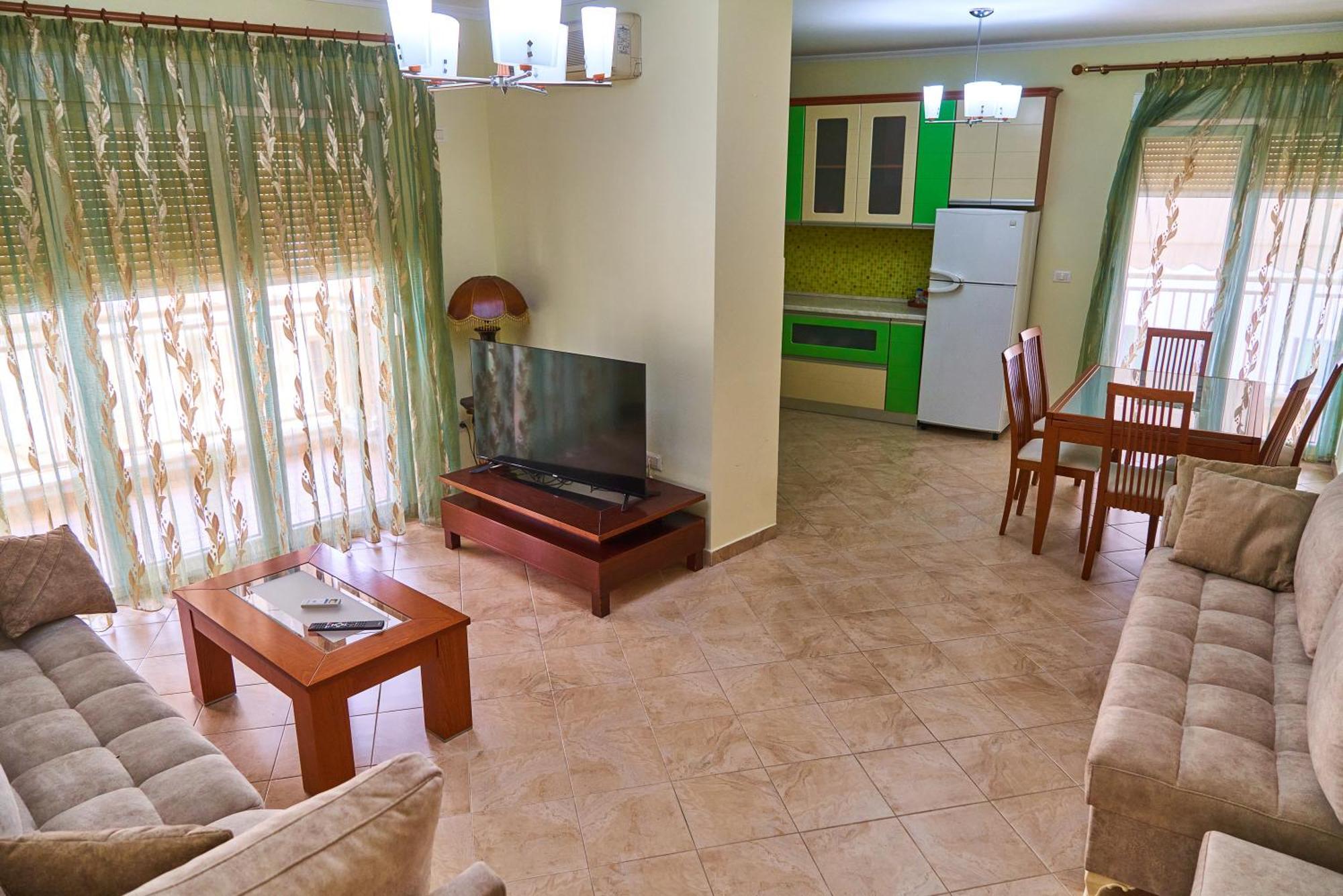 Kalpazo Home Skanderbeg Square Тирана Екстер'єр фото