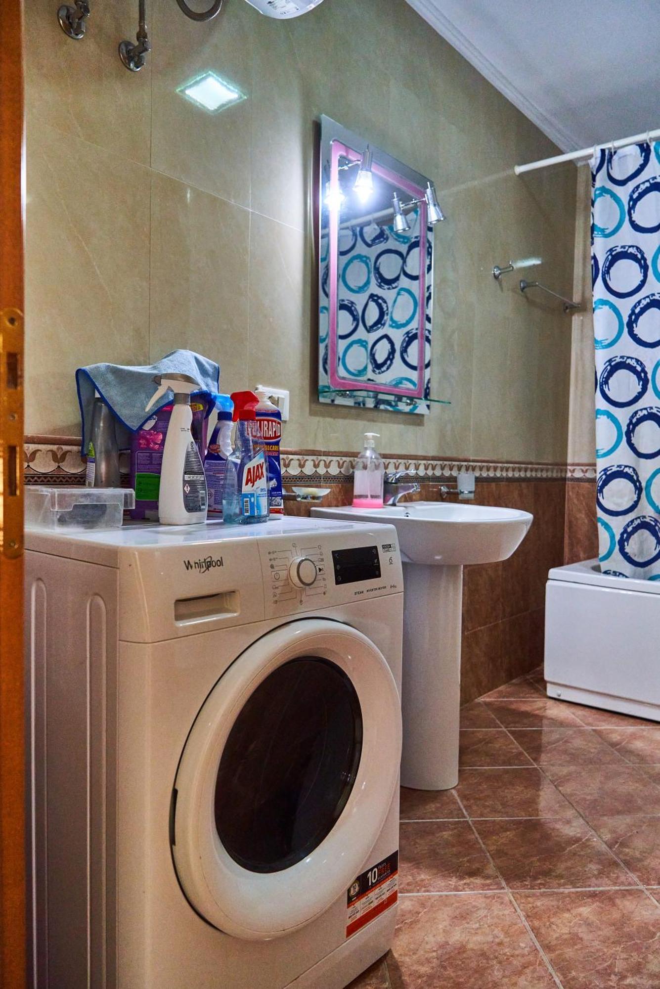Kalpazo Home Skanderbeg Square Тирана Екстер'єр фото